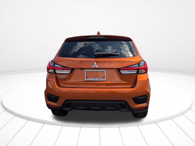 2026 Sunshine Orange Metallic Mitsubishi Outlander Sport 2.0 ES 4X4 SUV