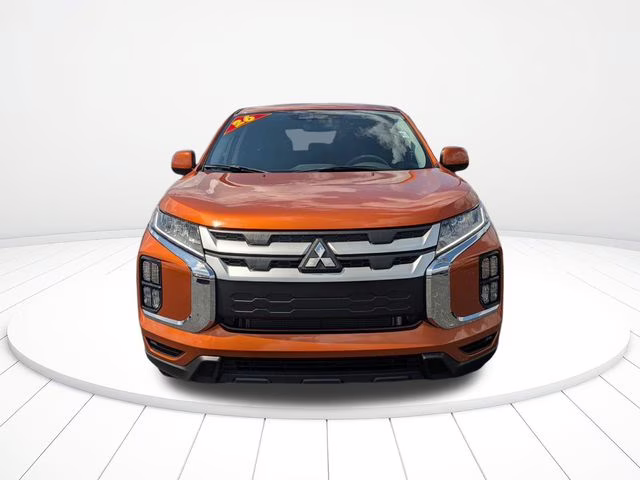 2026 Sunshine Orange Metallic Mitsubishi Outlander Sport 2.0 ES 4X4 SUV