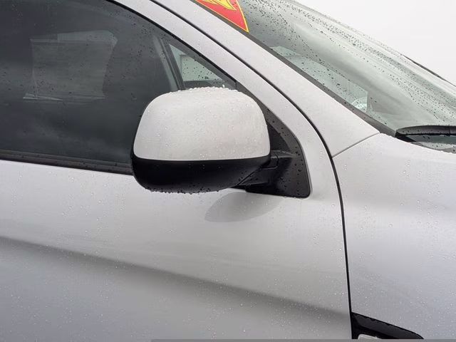 2026 White Diamond Mitsubishi Outlander Sport 2.0 ES 4X4 SUV