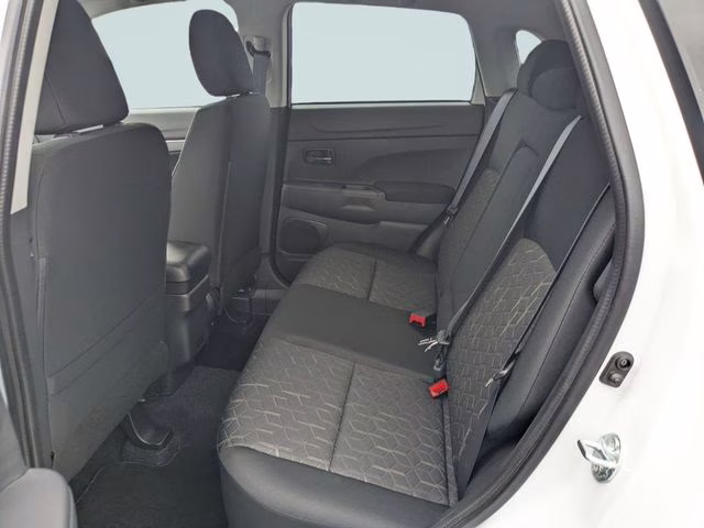 2026 White Diamond Mitsubishi Outlander Sport 2.0 ES 4X4 SUV