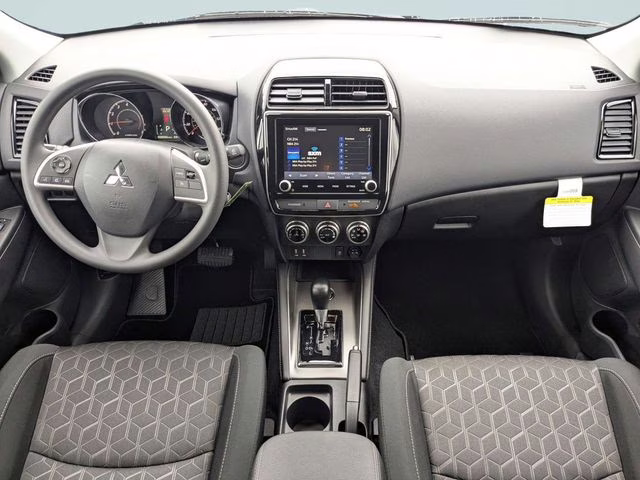 2026 White Diamond Mitsubishi Outlander Sport 2.0 ES 4X4 SUV