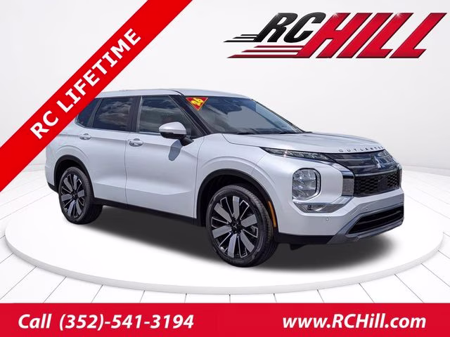 2026 White Diamond Mitsubishi Outlander SE FWD SUV