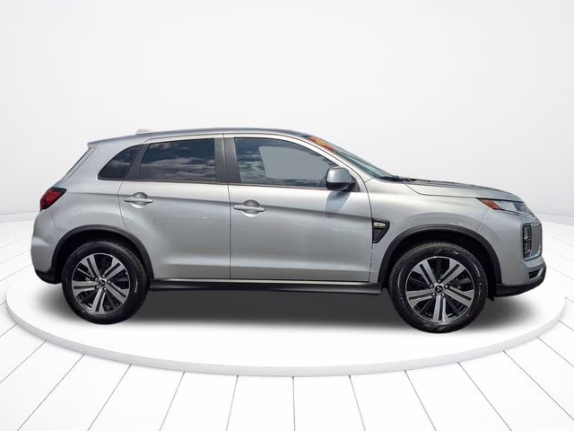 2026 Alloy Silver Metallic Mitsubishi Outlander Sport 2.0 ES 4X4 SUV