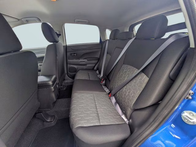 2026 Octane Blue Metallic Mitsubishi Outlander Sport 2.0 S 4X4 SUV