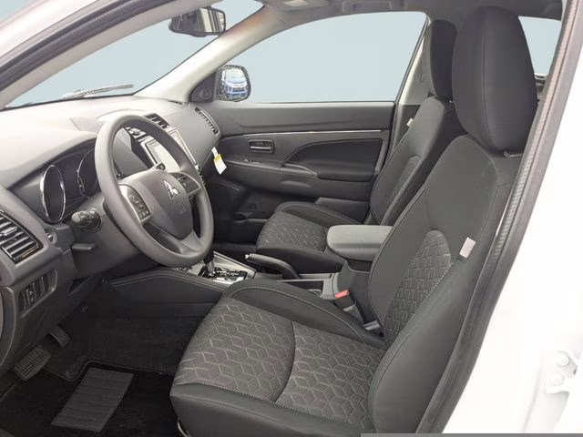 2026 White Diamond Mitsubishi Outlander Sport 2.0 ES 4X4 SUV