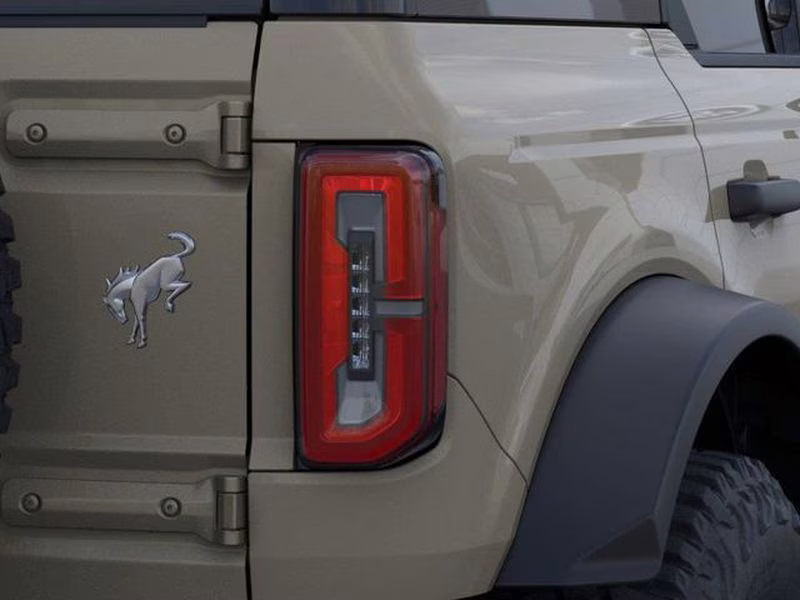 2026 Desert Sand Ford Bronco Outer Banks 4X4 SUV