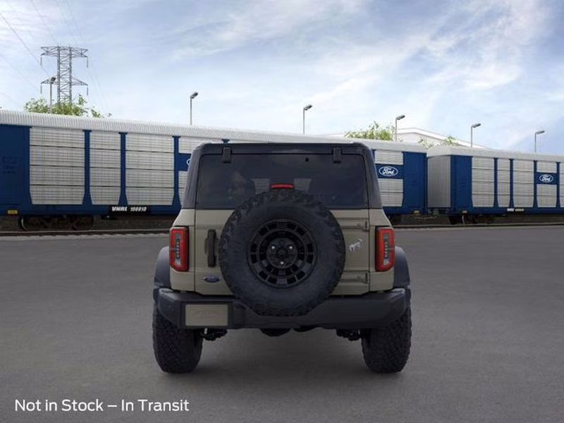 2026 Desert Sand Ford Bronco Outer Banks 4X4 SUV