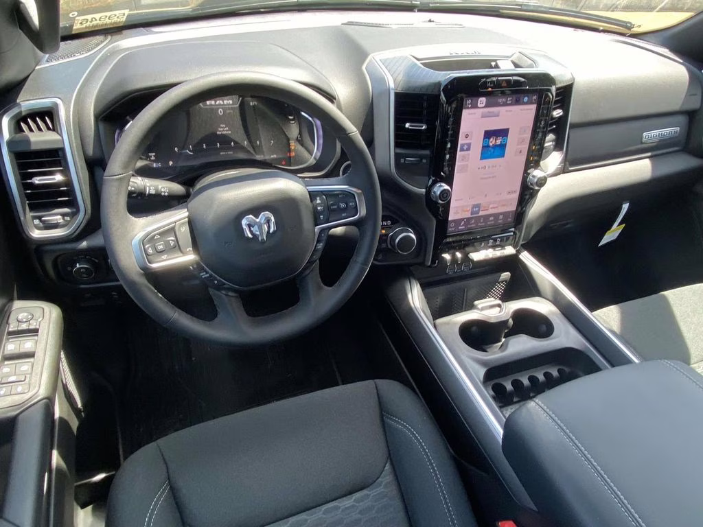 2026 Diamond Black Crystal Pearlcoat Ram 1500 Big Horn/Lone Star 4X4 Truck