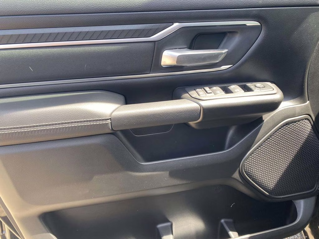 2026 Diamond Black Crystal Pearlcoat Ram 1500 Big Horn/Lone Star 4X4 Truck