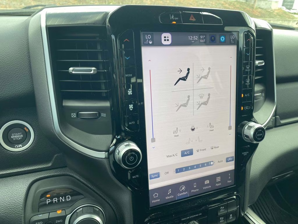 2026 Granite Crystal Metallic Clearcoat Ram 1500 Big Horn/Lone Star 4X4 Truck