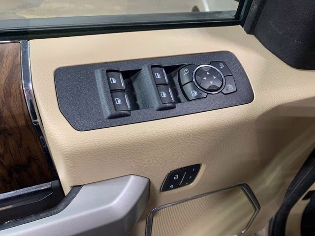 2018 White Gold Ford F-150 Lariat 4X4 Truck