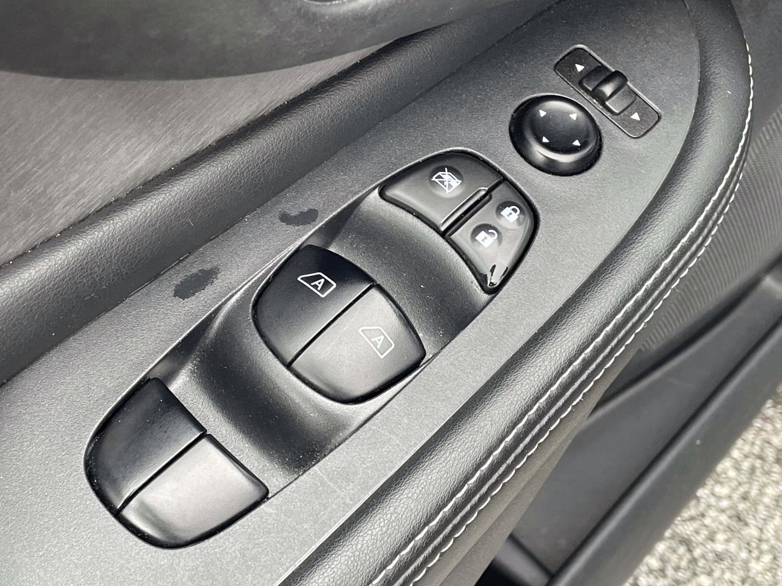 2020 Deep Blue Pearl Nissan Murano SV FWD SUV