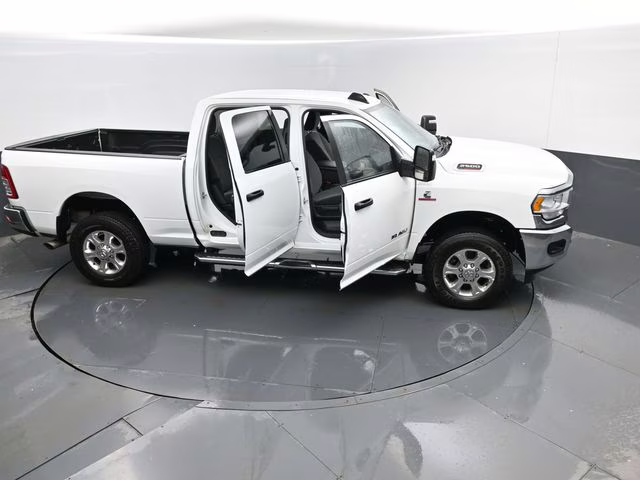 2024 Bright White Clearcoat Ram 2500 Big Horn 4X4 Truck