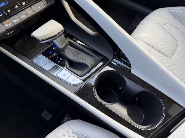 2025 Intense Blue Hyundai Elantra Limited FWD Sedan