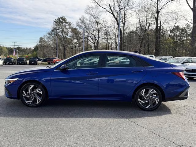2025 Intense Blue Hyundai Elantra Limited FWD Sedan