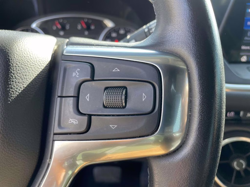 2020 Graphite Metallic Chevrolet Blazer LT FWD SUV