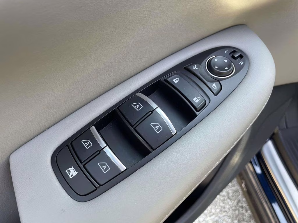 2023 Hermosa Blue INFINITI QX50 LUXE FWD SUV