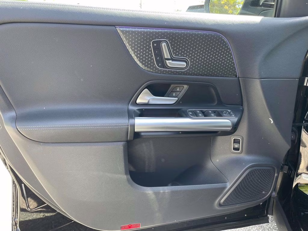 2025 Black Mercedes-Benz GLA GLA 250 FWD SUV