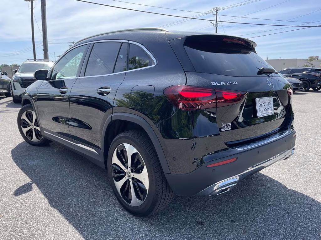 2025 Black Mercedes-Benz GLA GLA 250 FWD SUV