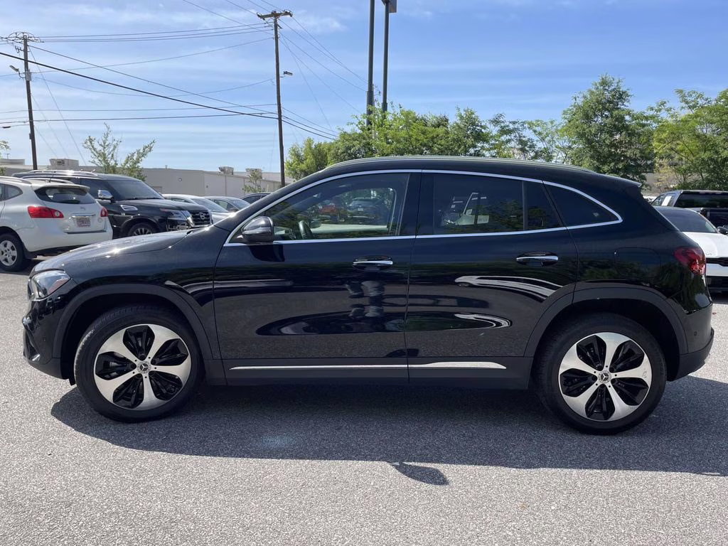 2025 Black Mercedes-Benz GLA GLA 250 FWD SUV