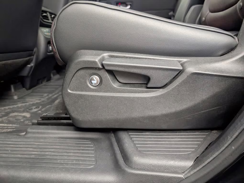 2025 Crystal Black Pearl Honda Pilot Black Edition AWD SUV