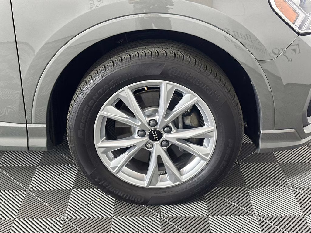 2024 Chronos Gray Metallic Audi Q3 Premium Plus AWD SUV
