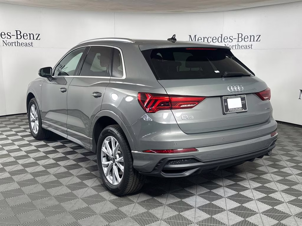 2024 Chronos Gray Metallic Audi Q3 Premium Plus AWD SUV