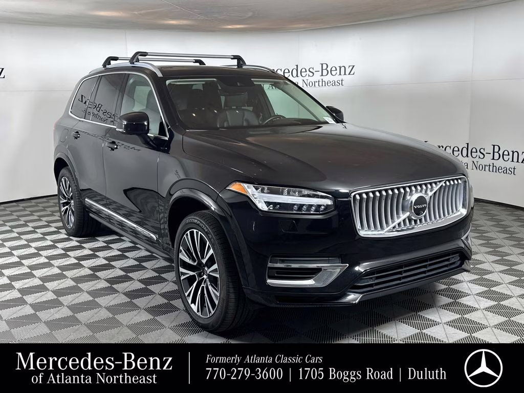2022 Onyx Black Metallic Volvo XC90 Recharge Plug-In Hybrid T8 Inscription Expression 6 Passenger AWD SUV