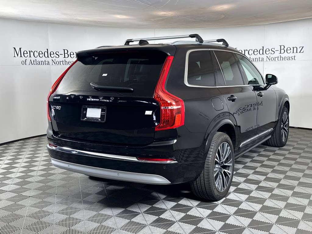 2022 Onyx Black Metallic Volvo XC90 Recharge Plug-In Hybrid T8 Inscription Expression 6 Passenger AWD SUV