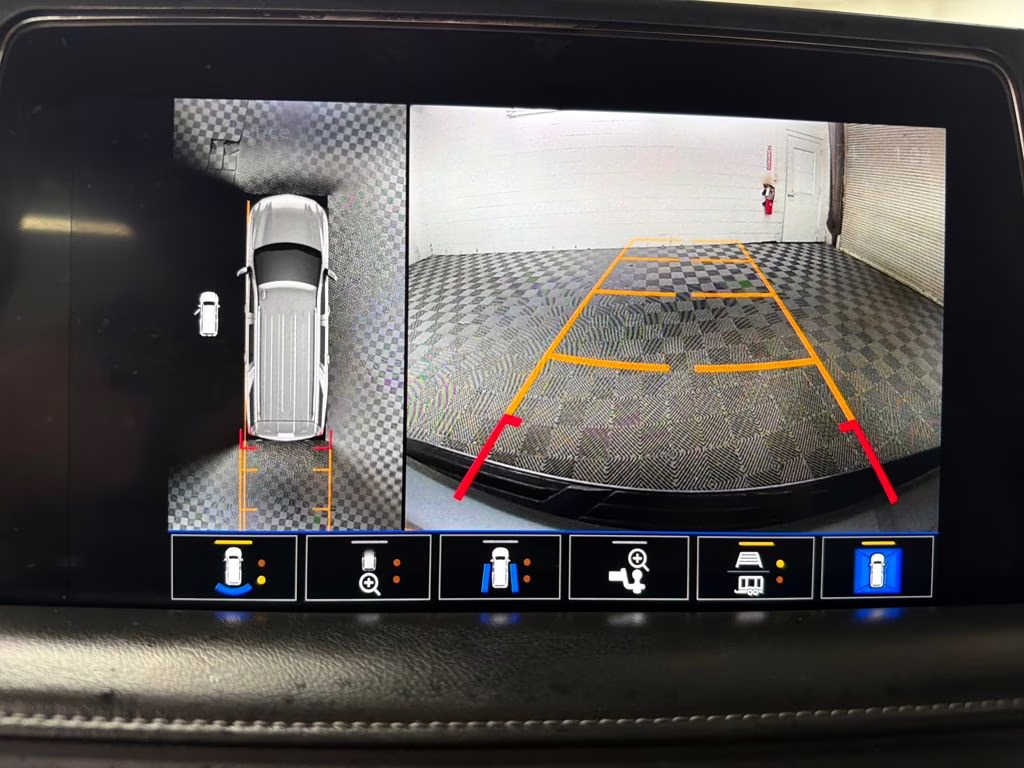 2022 Satin Steel Metallic Chevrolet Suburban Z71 4X4 SUV