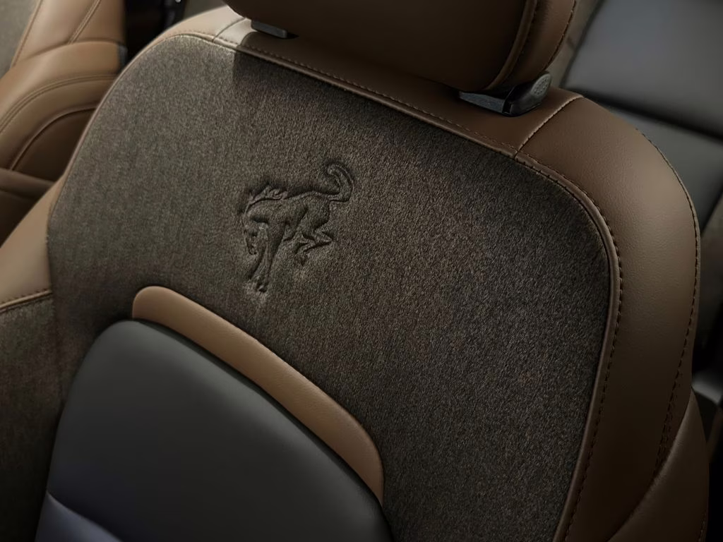 2026 Shadow Black Ford Bronco Sport Outer Banks 4X4 SUV