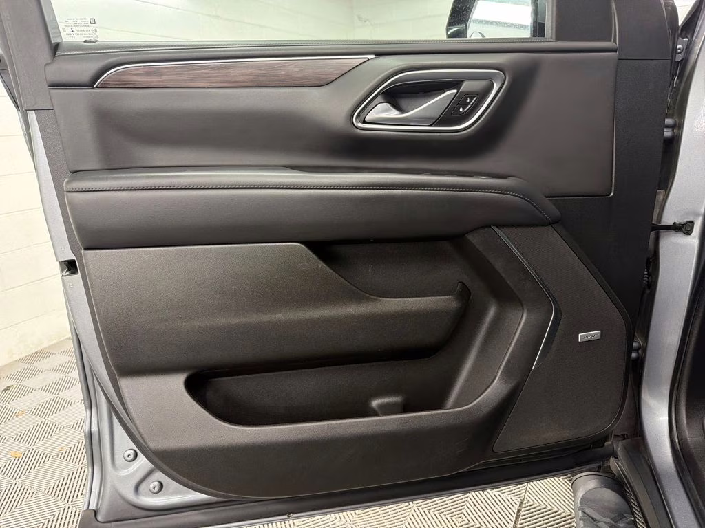 2022 Satin Steel Metallic Chevrolet Suburban Z71 4X4 SUV