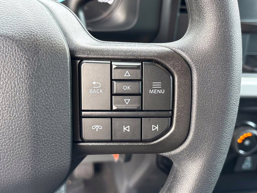 2026 Oxford White Ford Super Duty F-250 SRW XL 4X4 Truck