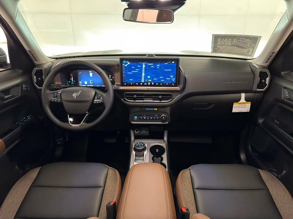 2026 Space White Metallic Ford Bronco Sport Outer Banks 4X4 SUV