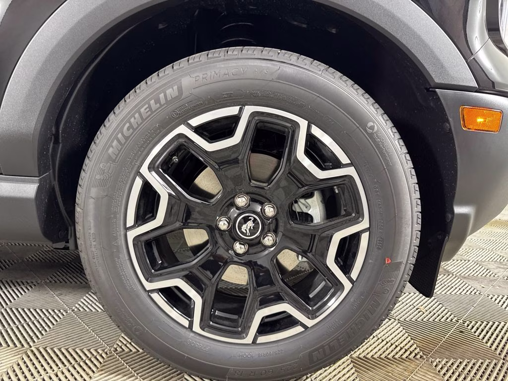 2026 Shadow Black Ford Bronco Sport Outer Banks 4X4 SUV