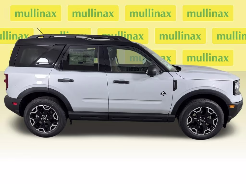 2026 Space White Metallic Ford Bronco Sport Outer Banks 4X4 SUV