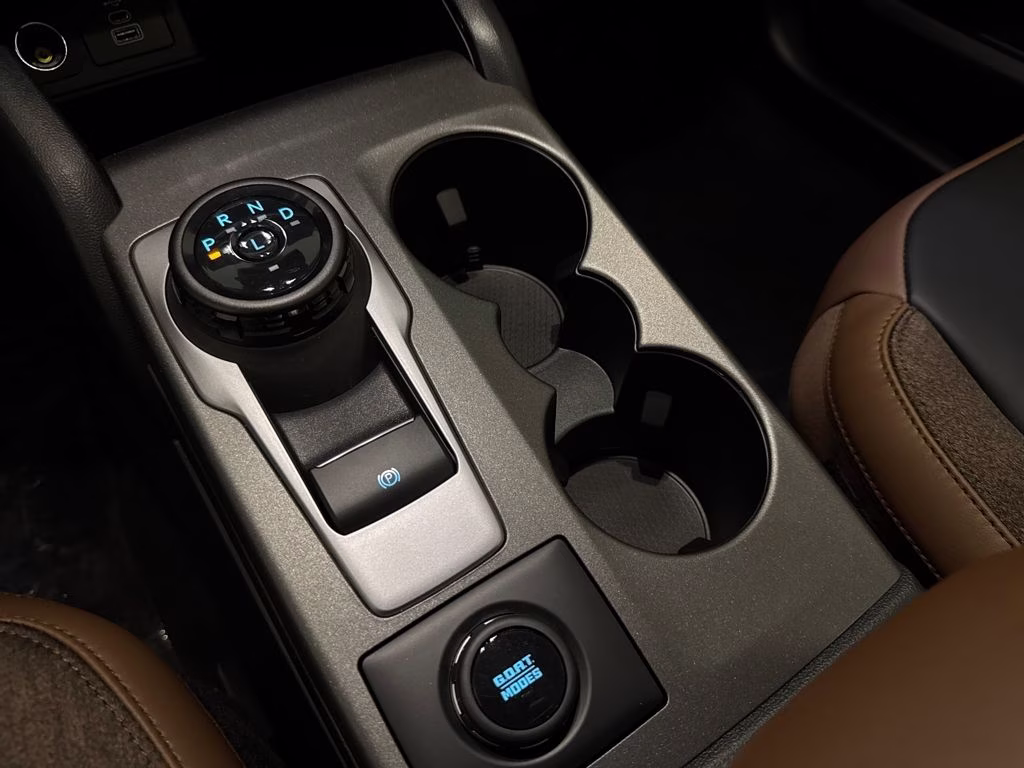 2026 Shadow Black Ford Bronco Sport Outer Banks 4X4 SUV