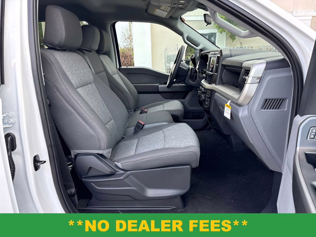 2026 Oxford White Ford Super Duty F-250 SRW XL 4X4 Truck