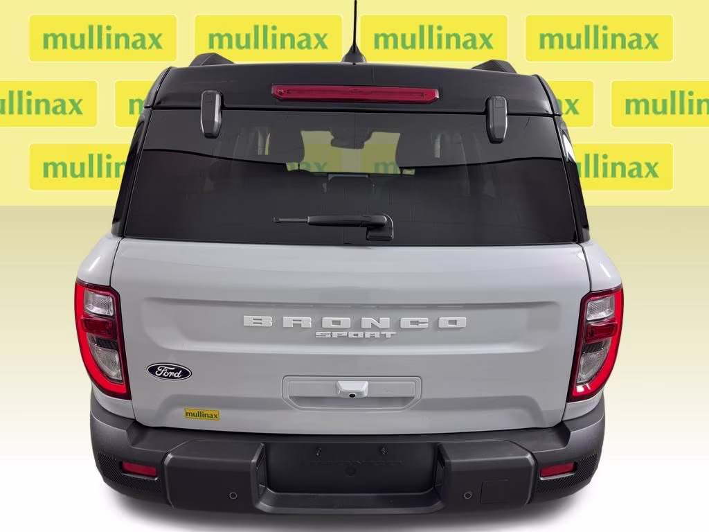2026 Space White Metallic Ford Bronco Sport Outer Banks 4X4 SUV