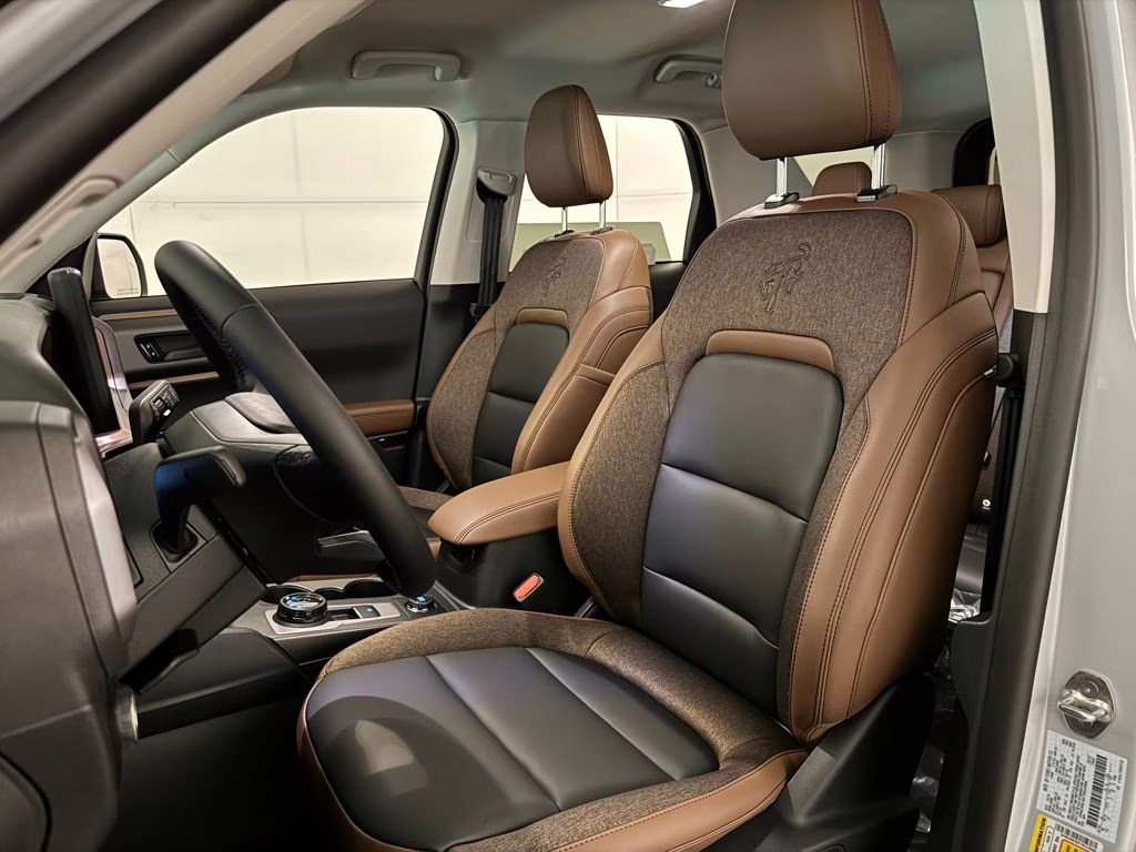 2026 Space White Metallic Ford Bronco Sport Outer Banks 4X4 SUV