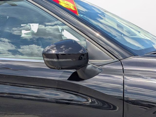 2025 Labrador Black Pearl Mitsubishi Outlander SE AWD SUV