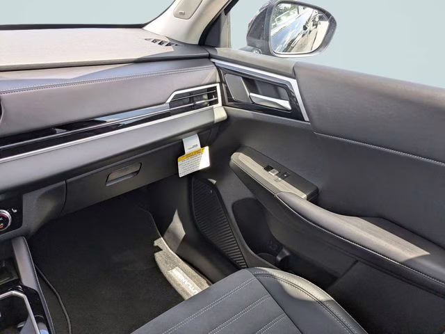 2025 Labrador Black Pearl Mitsubishi Outlander SE AWD SUV