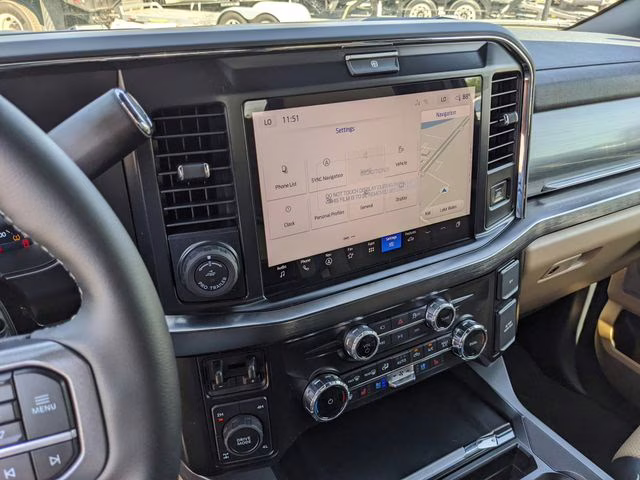 2026 Avalanche Ford Super Duty F-250 SRW Lariat 4X4 Truck