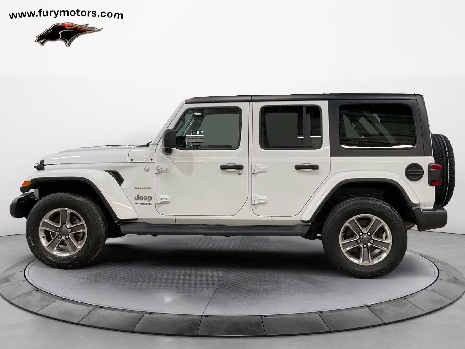 2021 Bright White Clearcoat Jeep Wrangler Unlimited Sahara 4X4 SUV