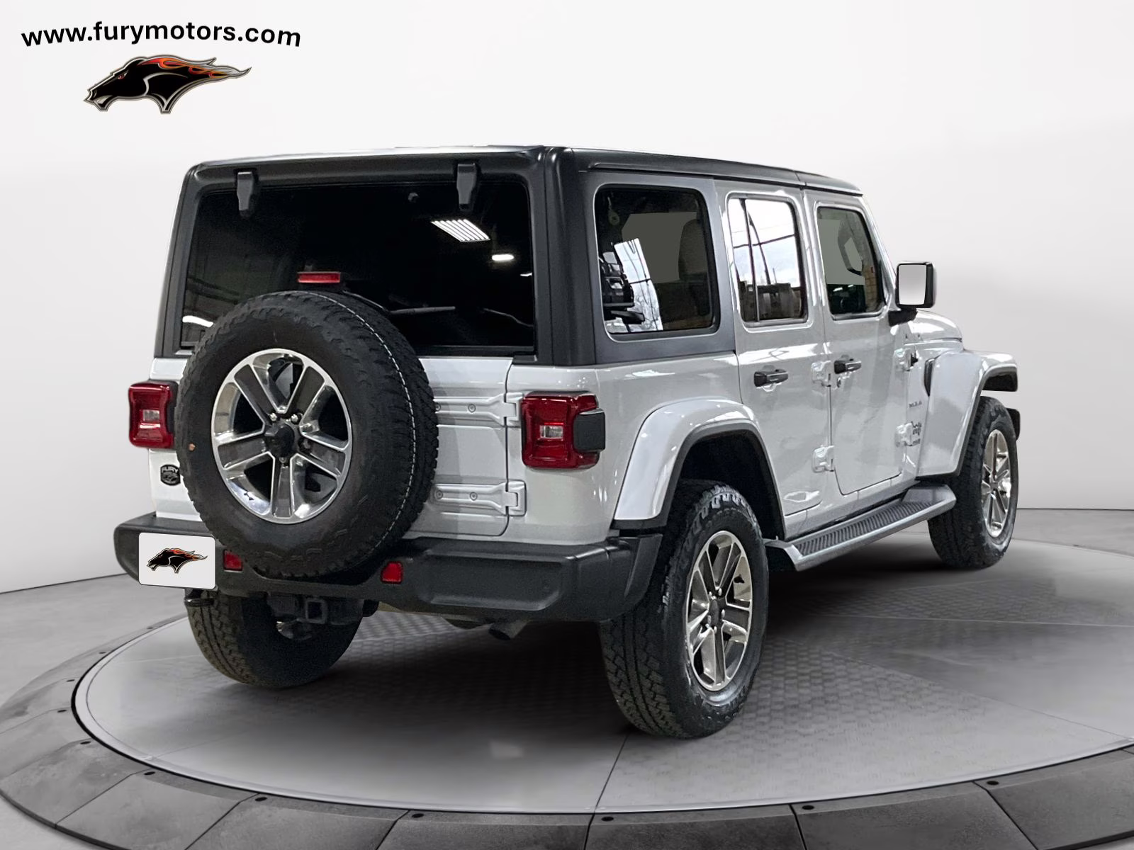 2021 Bright White Clearcoat Jeep Wrangler Unlimited Sahara 4X4 SUV