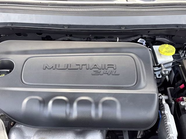 2019 Diamond Black Crystal Pearlcoat Jeep Cherokee Limited FWD SUV