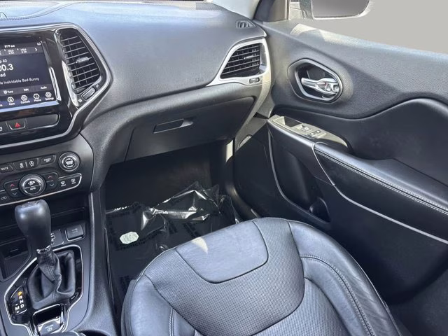 2019 Diamond Black Crystal Pearlcoat Jeep Cherokee Limited FWD SUV