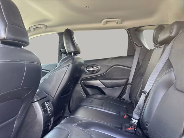 2019 Diamond Black Crystal Pearlcoat Jeep Cherokee Limited FWD SUV