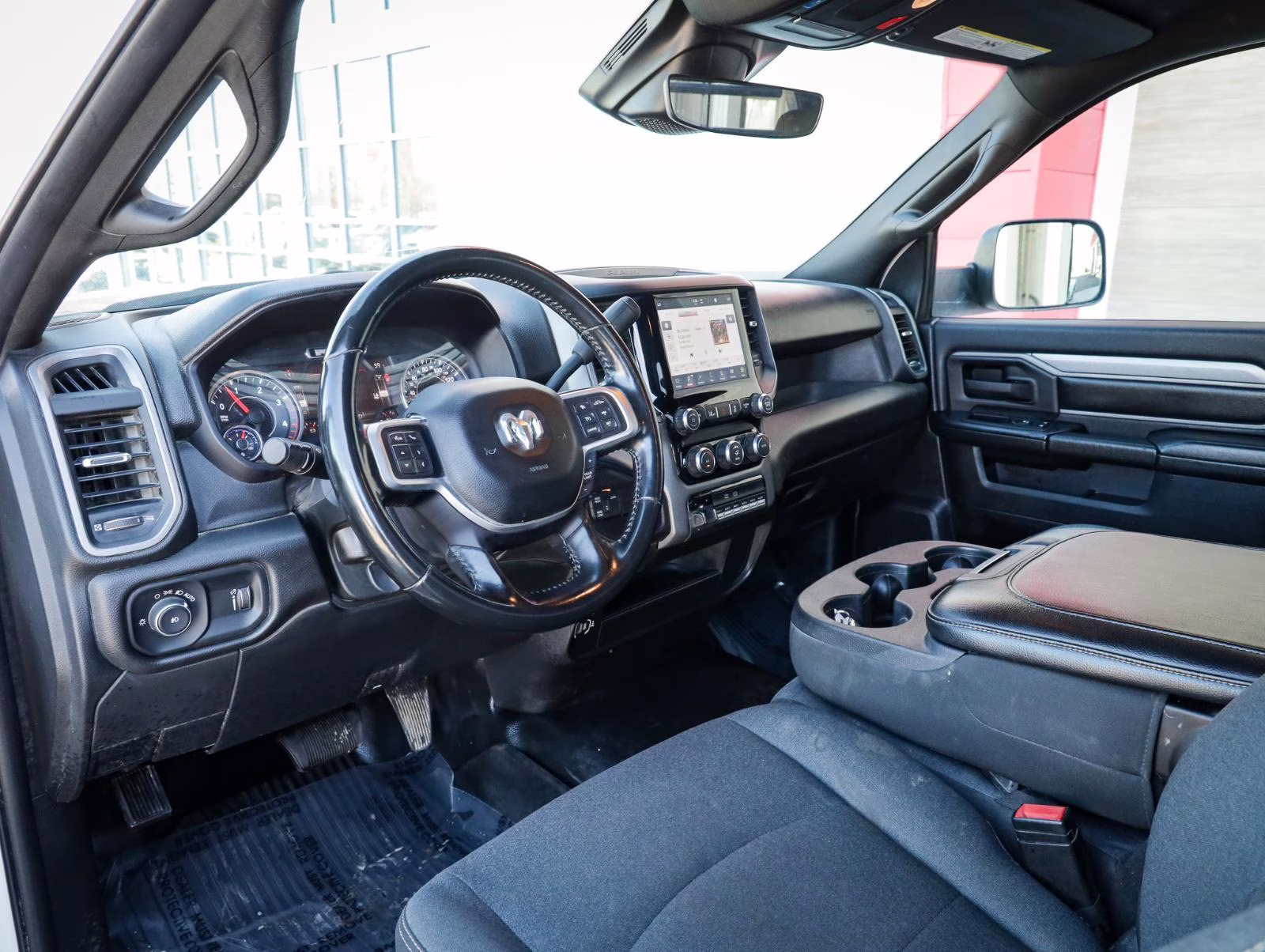 2022 Bright White Clearcoat Ram 3500 Chassis Cab Tradesman 4X4 Truck