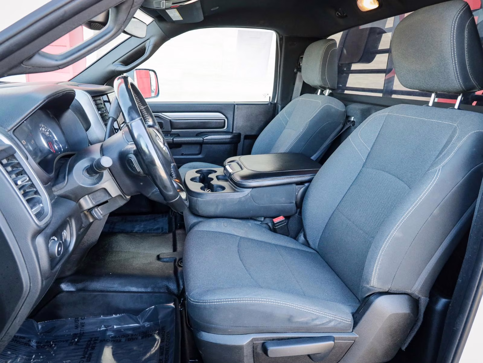 2022 Bright White Clearcoat Ram 3500 Chassis Cab Tradesman 4X4 Truck